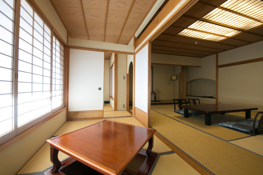 Furuya Ryokan Сидзуока Экстерьер фото
